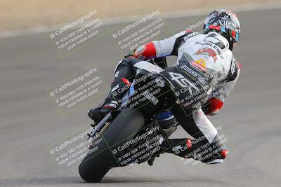 media/Dec-17-2022-SoCal Trackdays (Sat) [[224abd9271]]/Turn 10 Backside (120pm)/